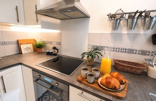 15th Arrondissement Apartment | L'appartement Lecourbe