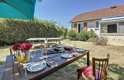 Saint-Michel-Chef-Chef House | L'Escale by Interhome