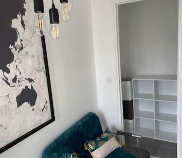 Sens Apartment | L'Industriel
