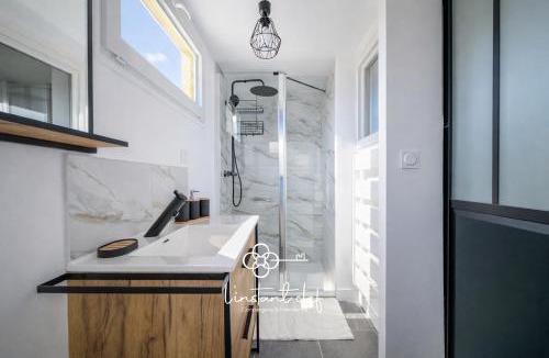 Miroir - Batignolles Apartment | L'Instant Renouveau - Parc & animaux