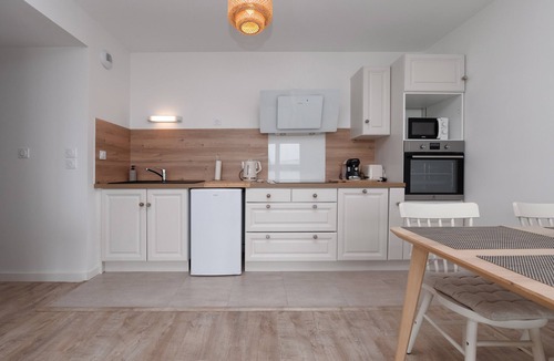 Vannes Apartment | La Belle Étoile – Apartment for 4 with Balcony in Vannes