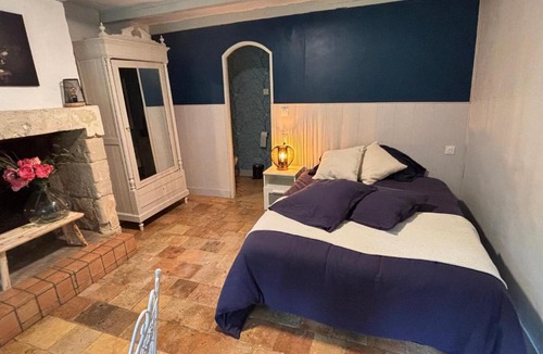 Nazelles-Negron Bed & Breakfast | La Bertiniere