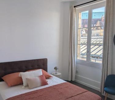 Chartres Apartment | La Billardise