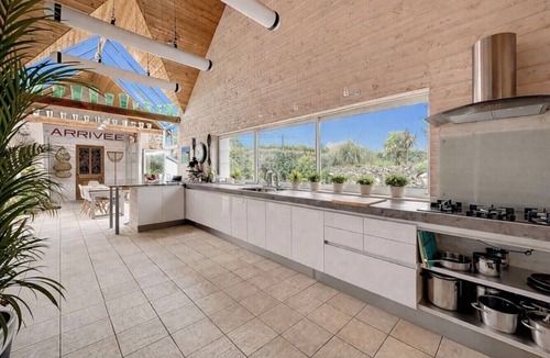 Gouville-sur-Mer House | La Brocanterie: Heated Pool and Beaches 5 Minutes Away