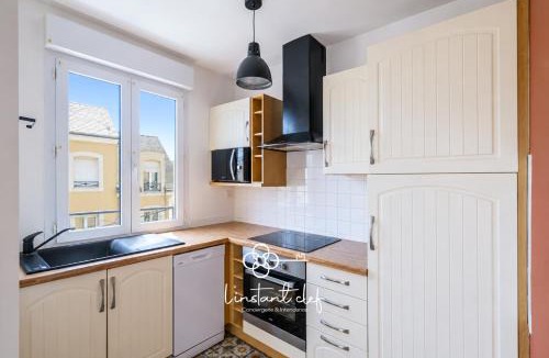 Miroir - Batignolles Apartment | La Clef de Dulcie - Duplex cosy gare et circuit 24H