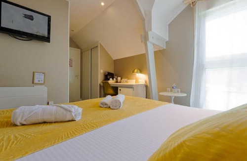 Benouville Hotel | La glycine hotel, spa et bien-être