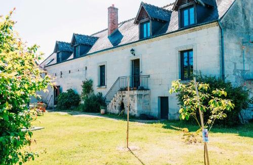 Berthenay House | La Grange aux Moines