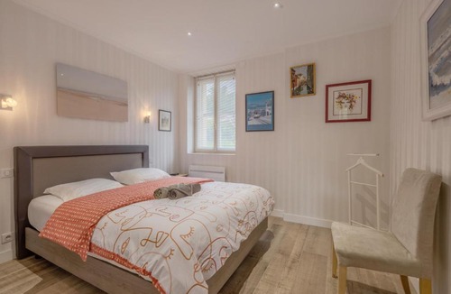 Thoree-les-Pins House | La Grange des Pins - Piscine - Wifi