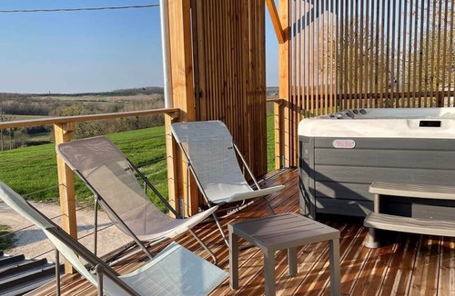 Flere-la-Riviere House | La Grange - Pleasure in Nature & Calm