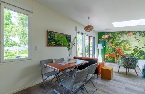 Vains Apartment | La Halte des Miquelots - Appt avec jardin