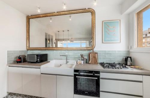La Cite Apartment | La Huniere - Sea View Apartment - Saint-Servan