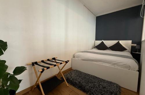 Madeleine-Champ de Mars Apartment | La Madeleine