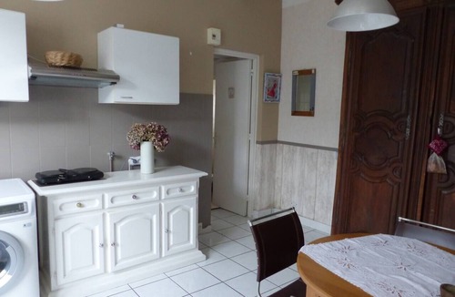Yvias House | La Maison au Mur Penché, Yvias near Paimpol