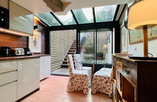 Honfleur House | La Maison Blanche at 10 Honfleur, downtown, garden, parking