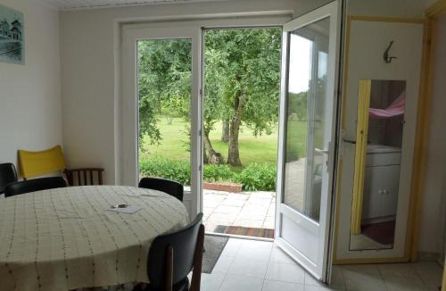Agon-Coutainville House | La maison dans le pré