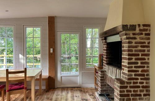 Manerbe House | La Maison de l'Etang