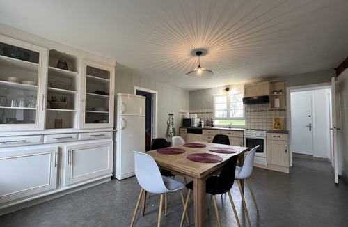 Fontaine-la-Guyon House | La Maison des Saveurs et son Jardin