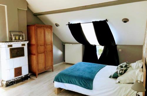 Avrille-les-Ponceaux Bed & Breakfast | La Marelle