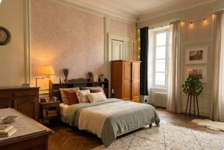 Coutances House | La Miséricorde-Deluxe room with kids room
