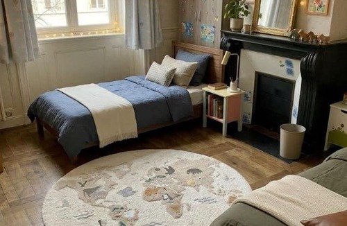 Coutances House | La Miséricorde-Deluxe room with kids room