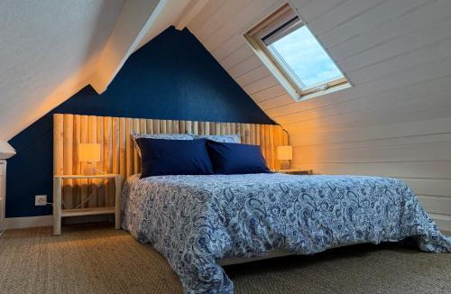 Saint-Meloir-des-Ondes Apartment | La Petite Bergère