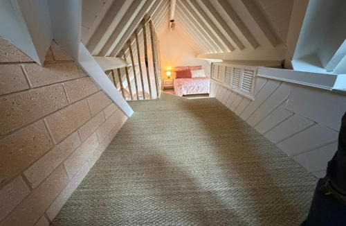 Saint-Meloir-des-Ondes Apartment | La Petite Bergère