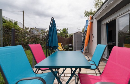 Saint-Pierre-Quiberon Apartment | La Petite Maisonnette Phiphi with Terrace