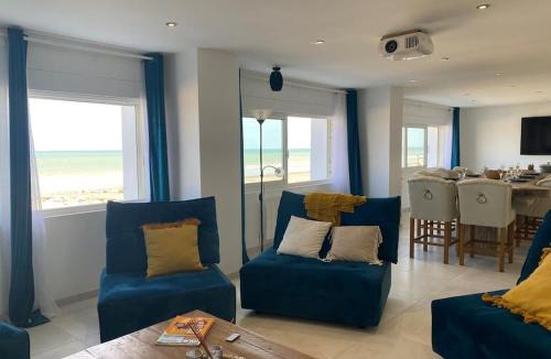 Donville-les-Bains Apartment | La Plage