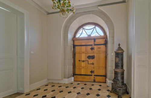 Saint-Mathurin-sur-Loire House | La ROCHE D'ANJOU