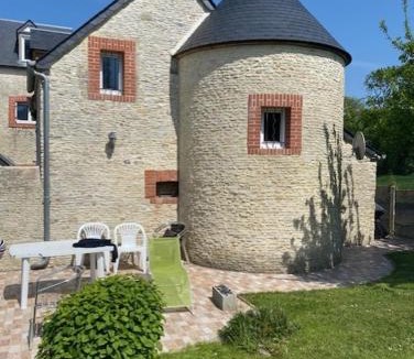 Gefosse-Fontenay Apartment | La Tour d'Aure