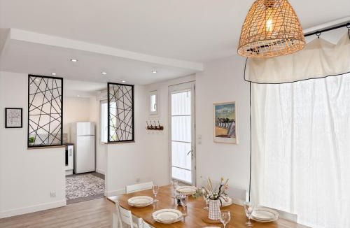 Saint-Cast-le-Guildo Villa | La Villa Émeraude - Jardin & Plages à 900m