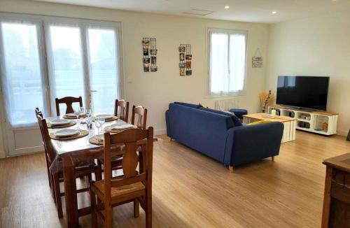 Saint-Germain-sur-Ay House | La Villa Kikifil, Bord De Mer