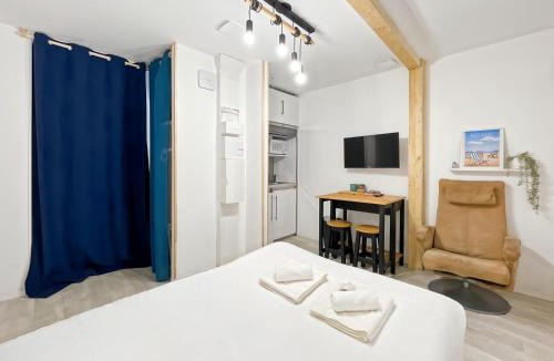 Thabor - Saint-Helier Apartment | Lamirar - Centre Historique - Proche gare - Calme