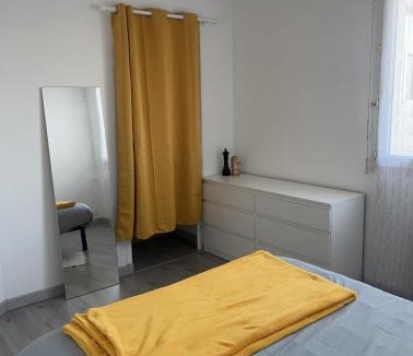 Langueux Apartment | Langueux Apartment