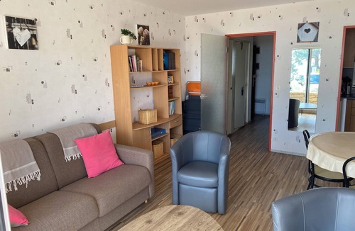 Morbihan Apartment | Large apartment -View of sea