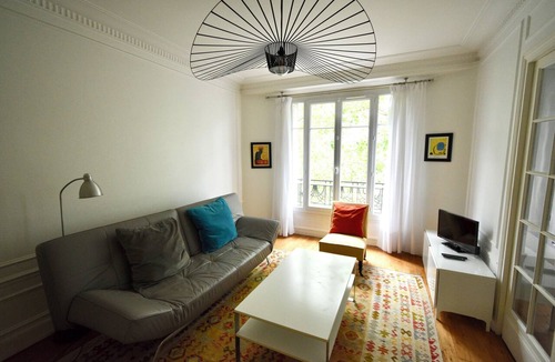 12th Arrondissement Apartment | Large comfortable apartment for 6 people