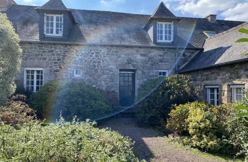 La Bouillie House | Large house in La Bouillie | 13 guests | Ref 950