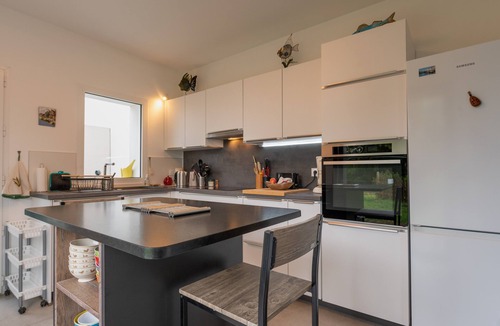 Saint-Jacques Villa | Large Seaside House with Private Terrace and Garden
