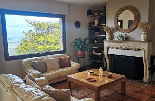 Plouezec House | Lazo House · 5 bedrooms. Oceanfront · Beach within walking distance. Garden. 10 min from Paimpol