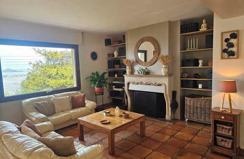 Plouezec House | Lazo House · 5 bedrooms. Oceanfront · Beach within walking distance. Garden. 10 min from Paimpol