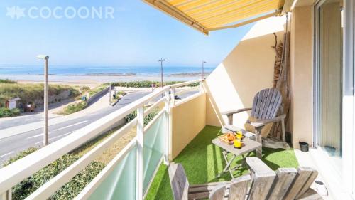 Saint-Jean-de-la-Riviere Apartment | Le 21 des dunes - La mer comme horizon