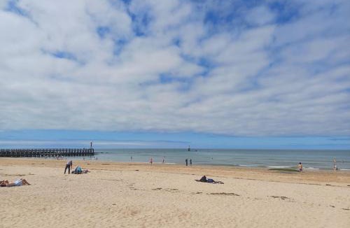 Courseulles-sur-Mer Apartment | Le 501 F2 de plain-pied avec terrasse