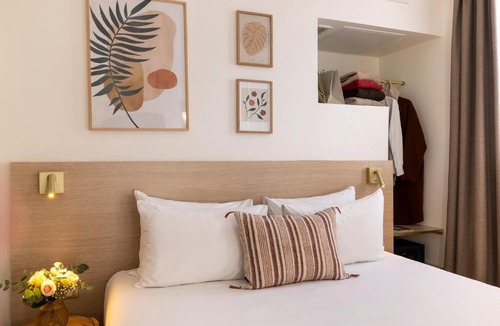Necker Hotel | Le Bailli
