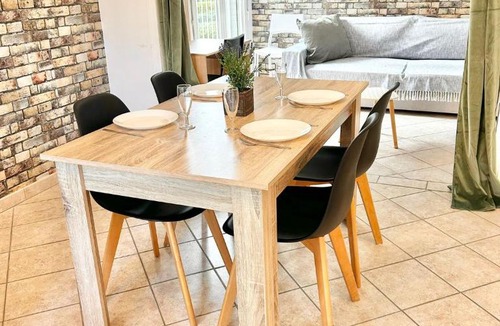 Chartres Apartment | Le bijou d'Ivelina - 3 chambres - wifi - parking