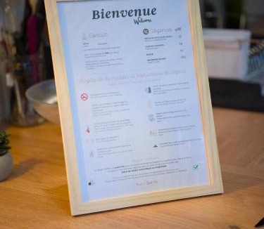 Cherbourg-en-Cotentin Apartment | Le Bohème, Maisonnette en duplex avec cour privée, Intendance Luxury Host