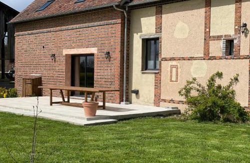 Gournay-le-Guerin House | Le Bois Jean Petite Ville