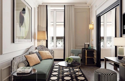 Quartier de la Place-Vendome Hotel | Le Burgundy Paris