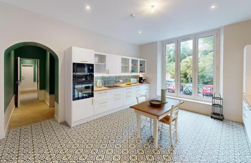 Saint-Remy-les-Chevreuse Apartment | Le Château