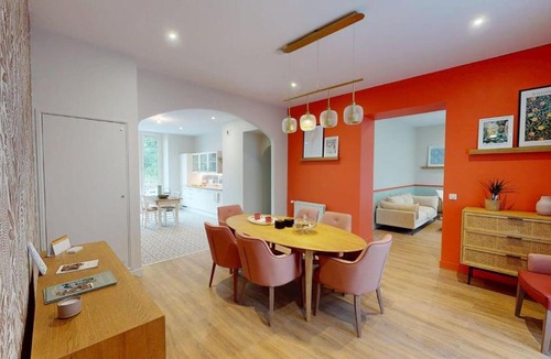 Saint-Remy-les-Chevreuse Apartment | Le Château