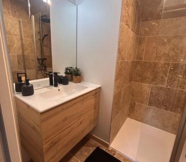 Aunou-sur-Orne Villa | Le Chêne Guesthouse